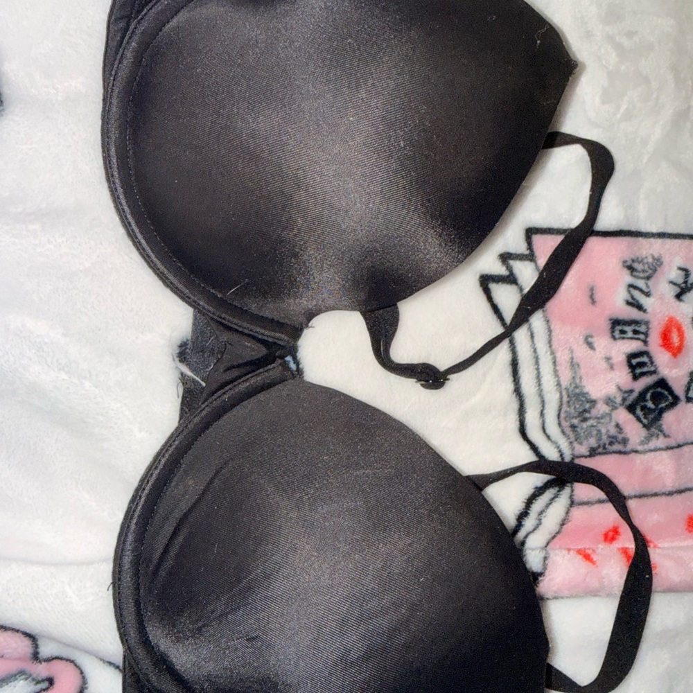 PINK Victoria's Secret Black Bra